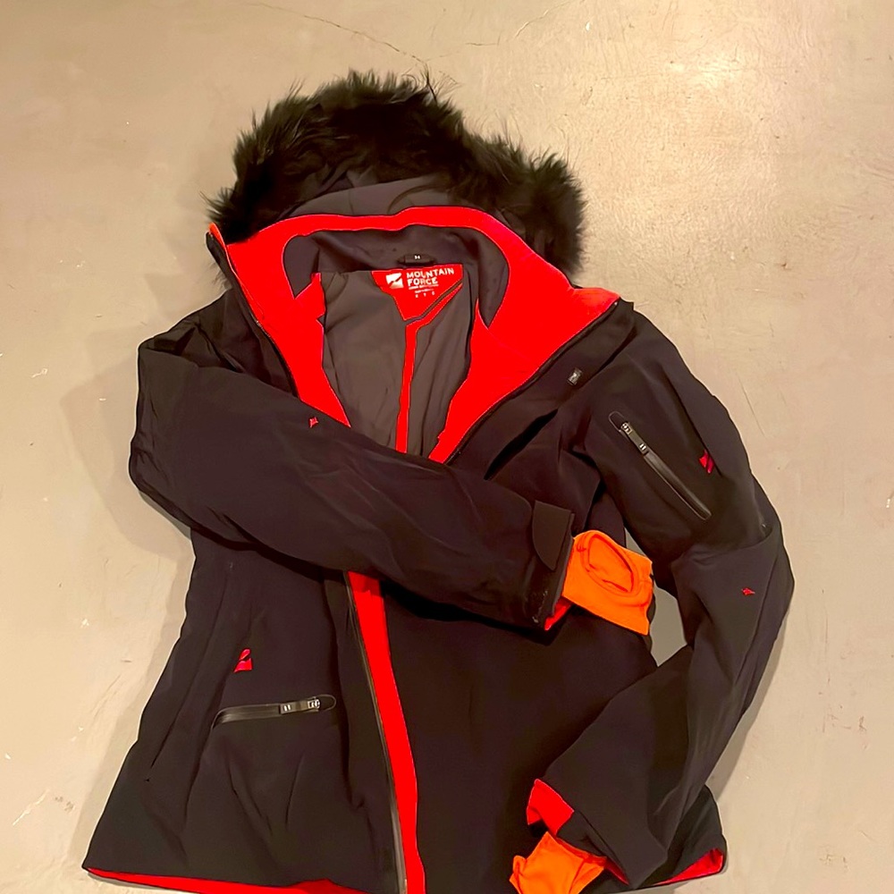 Mountain Force ski jacket